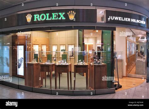 jede zweite rolex in münchen|‭Juwelier Hilscher‬ in Flughafen München Terminal II, Ebene 04 .